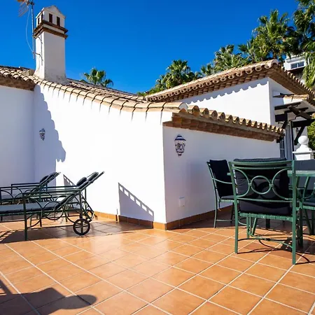 Hotel Casa La Belle Vie D Melanie 4*