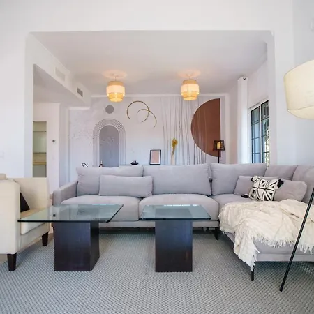 Casa La Belle Vie D Melanie Marbella